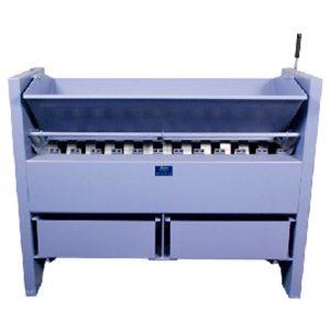 Universal Splitters