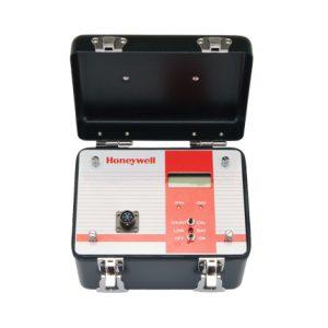 Portable LCD Display/Signal Conditioner